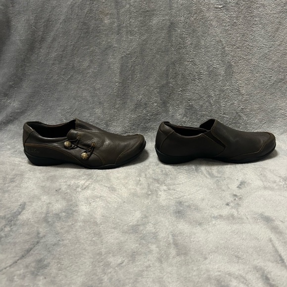 Women’s brown Taos Blend Leather Slip-Ons size size 6 - Picture 4 of 8
